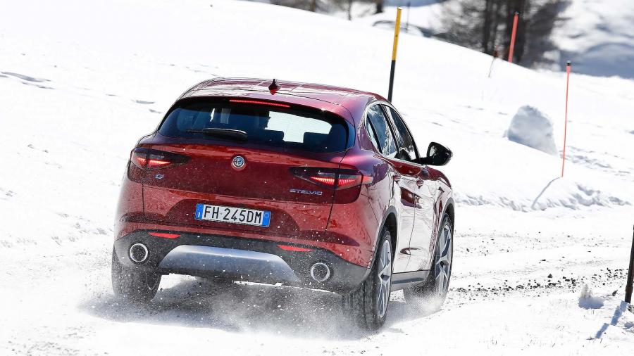  Alfa Romeo Stelvio (949) 2017 года  (WW) (фото 89 из 114)